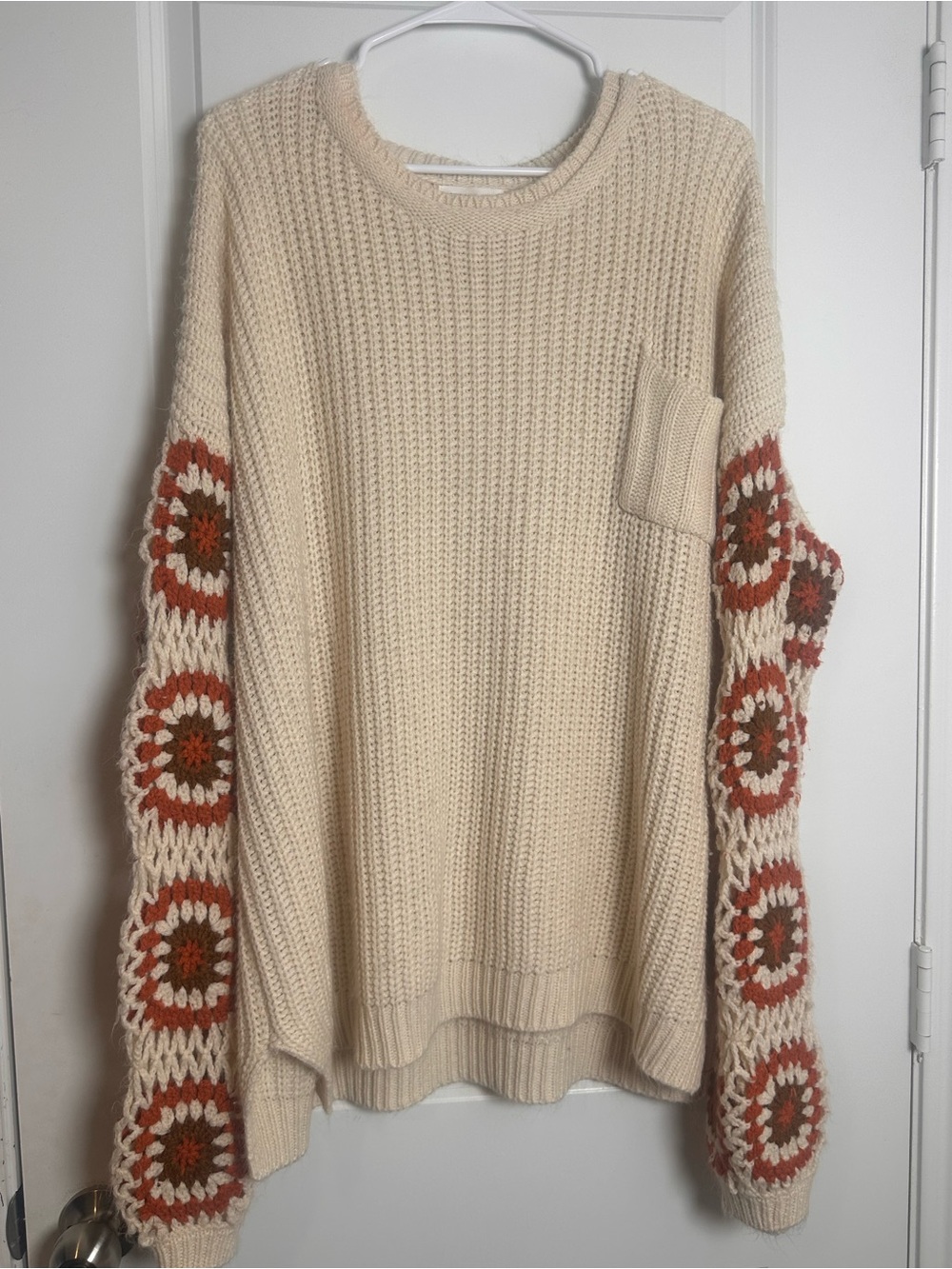 ChicSoul CS3048 Floral Sleeve Sweater in Cream & Red Size 3X
